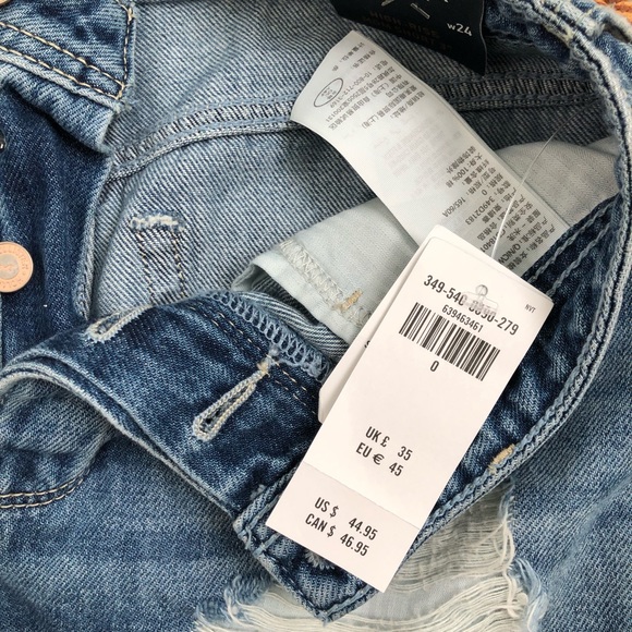 NWT High-Rise Mom Short - Picture 3 of 5